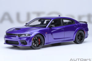 AUTOart 1:18 Dodge Charger Scat Pack Widebody, Plum Crazy (71757)