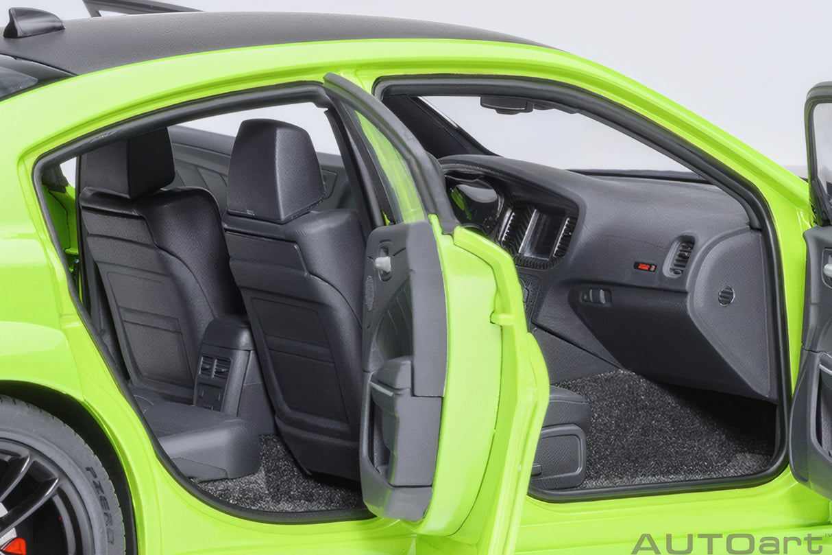 AUTOart 1:18 Dodge Charger Scat Pack Widebody, Sublime (71758)