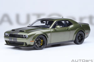 AUTOart 1:18 Dodge Challenger SRT Jailbreak 2022, F8 Green (71761)