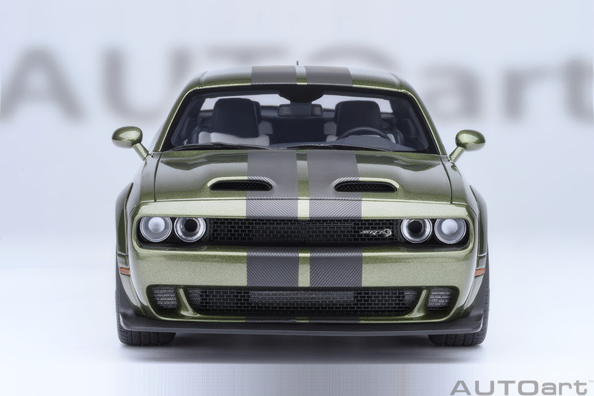 AUTOart 1:18 Dodge Challenger SRT Jailbreak 2022, F8 Green (71761)