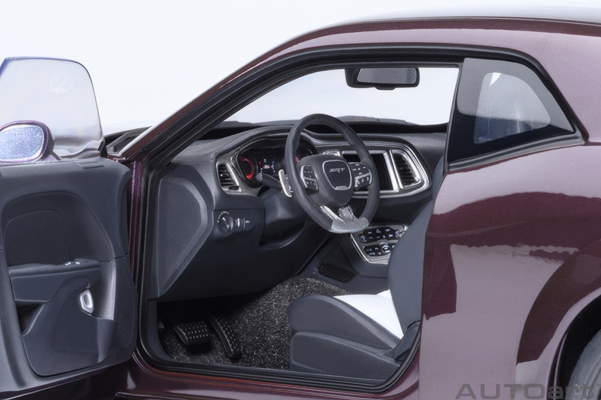 AUTOart 1:18 Dodge Challenger SRT Jailbreak 2022, Hellraisin/Purple (71762)