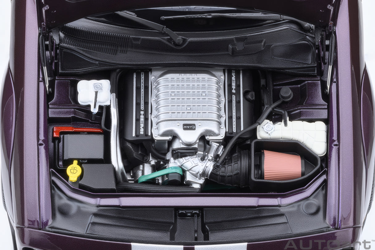 AUTOart 1:18 Dodge Challenger SRT Jailbreak 2022, Hellraisin/Purple (71762)