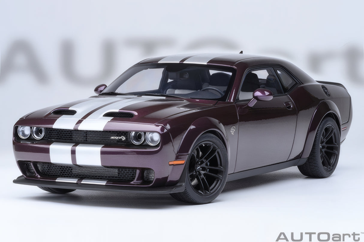 AUTOart 1:18 Dodge Challenger SRT Jailbreak 2022, Hellraisin/Purple (71762)