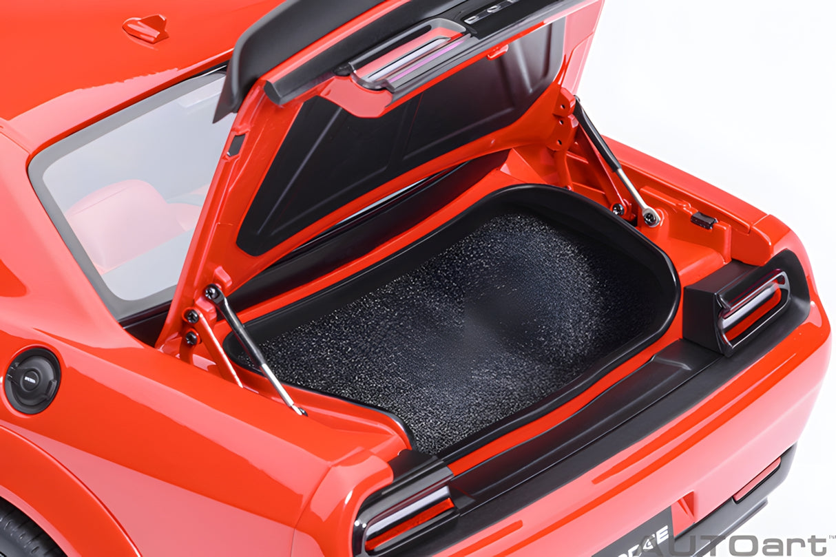 AUTOart 1:18 Dodge Challenger SRT Jailbreak 2022, Torred (71764)