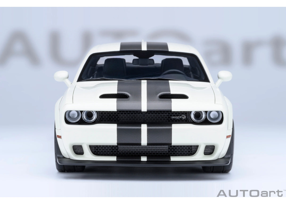 AUTOart 1:18 Dodge Challenger SRT Super Stock 2023, Knuckle White (71766)