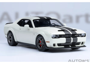 AUTOart 1:18 Dodge Challenger SRT Super Stock 2023, Knuckle White (71766)