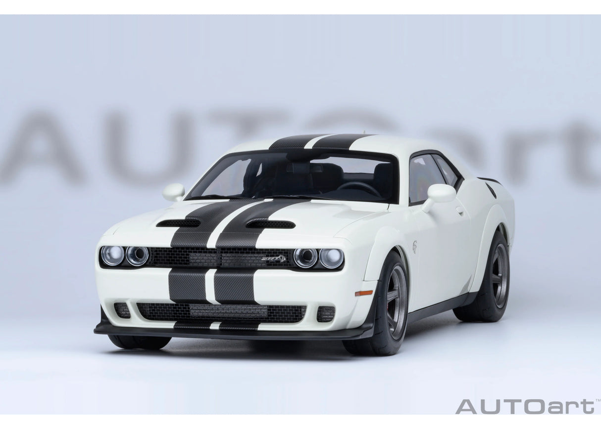 AUTOart 1:18 Dodge Challenger SRT Super Stock 2023, Knuckle White (71766)