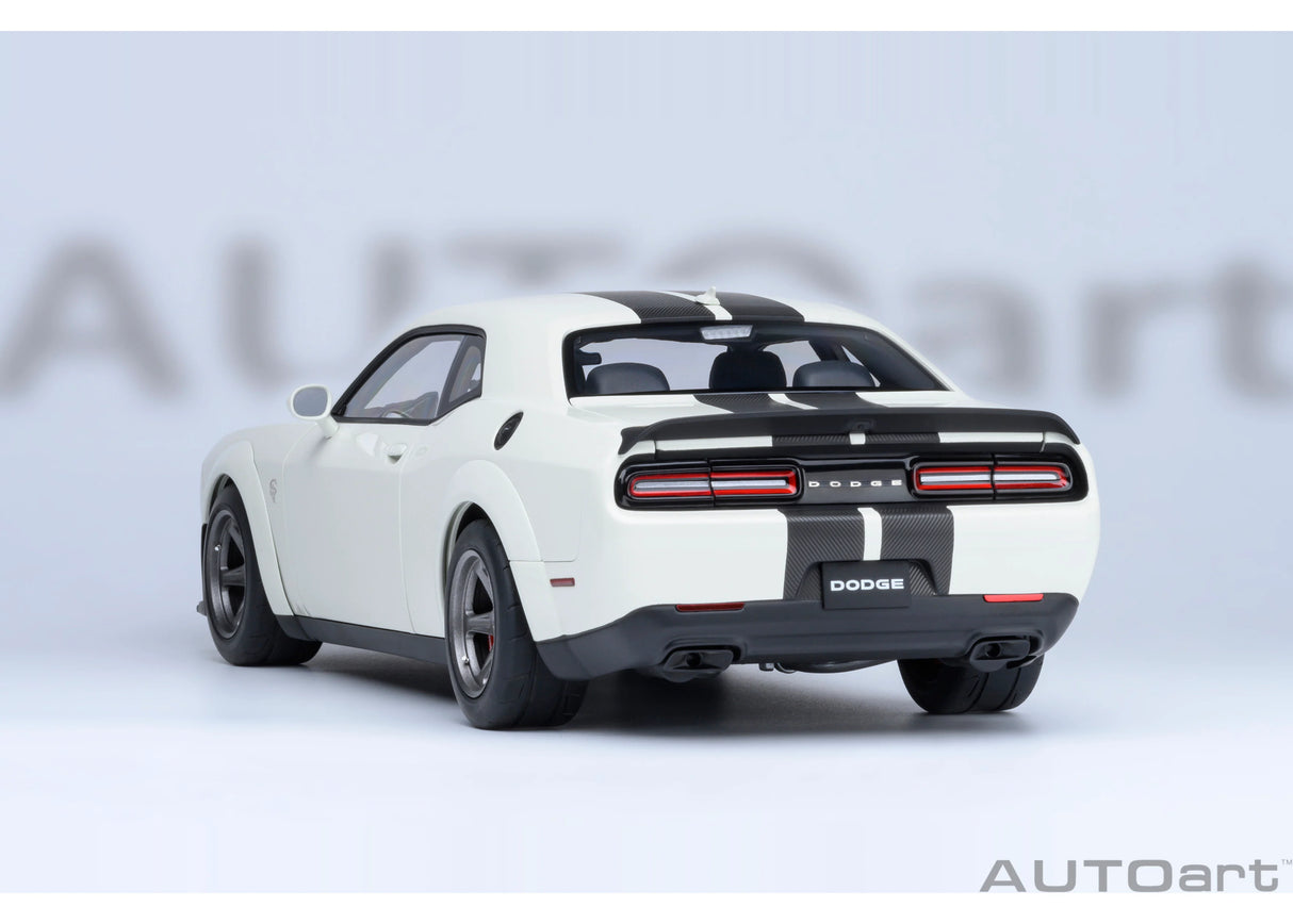 AUTOart 1:18 Dodge Challenger SRT Super Stock 2023, Knuckle White (71766)