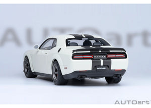 AUTOart 1:18 Dodge Challenger SRT Super Stock 2023, Knuckle White (71766)