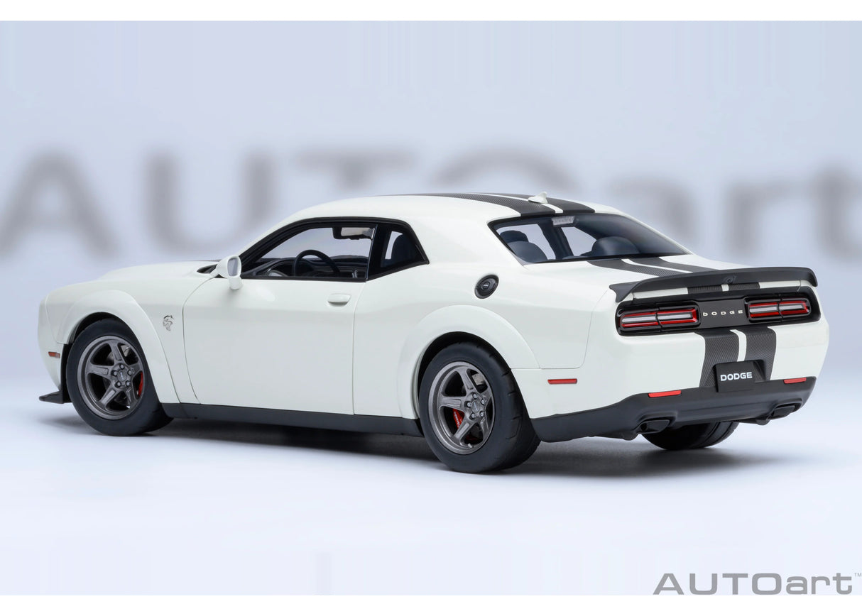 AUTOart 1:18 Dodge Challenger SRT Super Stock 2023, Knuckle White (71766)
