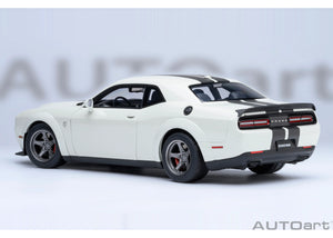 AUTOart 1:18 Dodge Challenger SRT Super Stock 2023, Knuckle White (71766)
