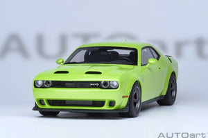 AUTOart 1:18 Dodge Challenger SRT Super Stock 2023, Sublime/Green (71769)