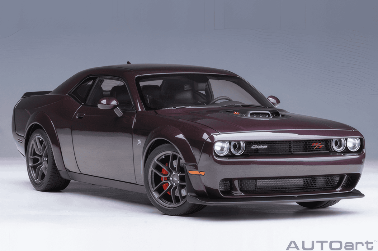 AUTOart 1:18 Dodge Challenger  R/T Scat Pack Widebody 2022, Hellraisin (71771)