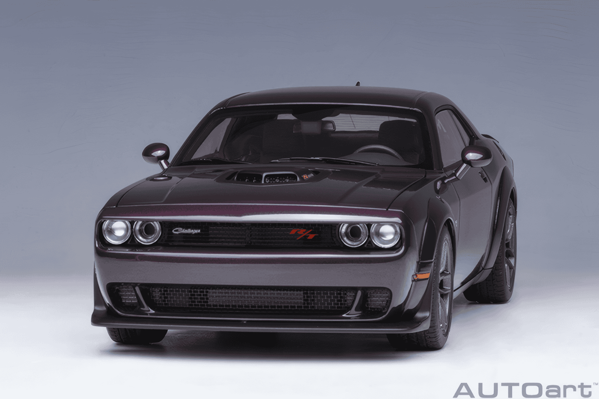 AUTOart 1:18 Dodge Challenger  R/T Scat Pack Widebody 2022, Hellraisin (71771)