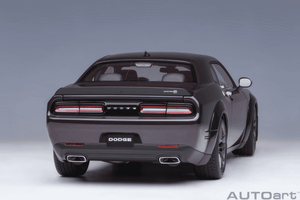 AUTOart 1:18 Dodge Challenger  R/T Scat Pack Widebody 2022, Hellraisin (71771)