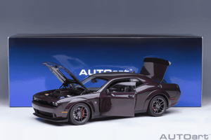 AUTOart 1:18 Dodge Challenger  R/T Scat Pack Widebody 2022, Hellraisin (71771)