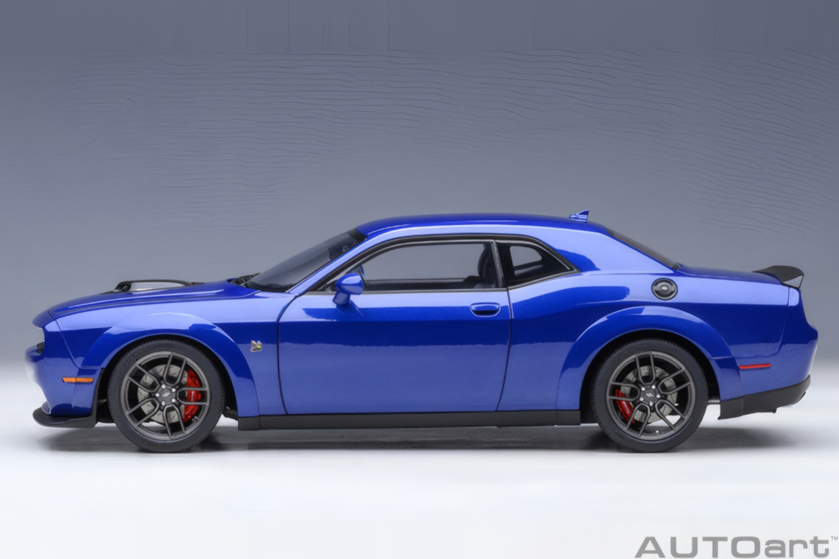 AUTOart 1:18 Dodge Challenger  R/T Scat Pack Widebody 2022, Indigo Blue (71772)