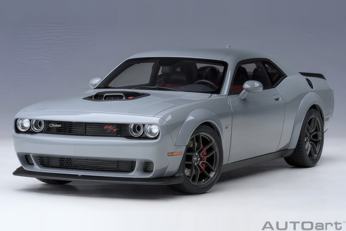AUTOart 1:18 Dodge Challenger  R/T Scat Pack Widebody 2022, Smoke Show (71774)