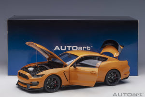 AUTOart 1:18 Ford Shelby GT-350R, Fury Orange (72929)