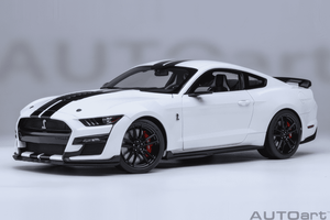 AUTOart 1:18 Ford Mustang Shelby GT500, Oxford White (73095)