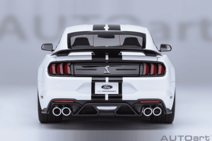 AUTOart 1:18 Ford Mustang Shelby GT500, Oxford White (73095)