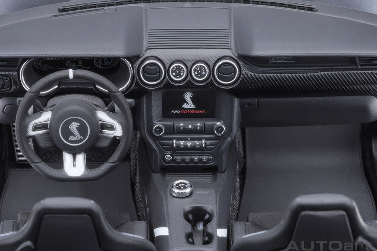 AUTOart 1:18 Ford Mustang Shelby GT500, Iconic Silver (73096)