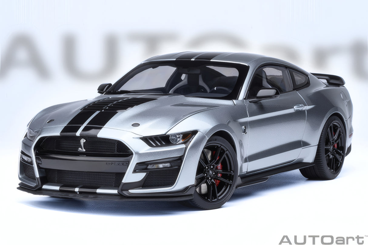 AUTOart 1:18 Ford Mustang Shelby GT500, Iconic Silver (73096)