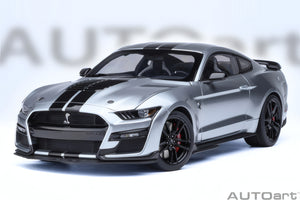AUTOart 1:18 Ford Mustang Shelby GT500, Iconic Silver (73096)
