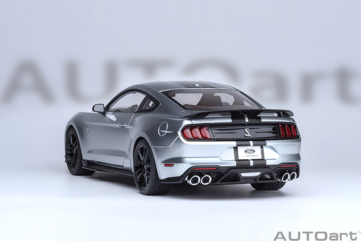 AUTOart 1:18 Ford Mustang Shelby GT500, Iconic Silver (73096)