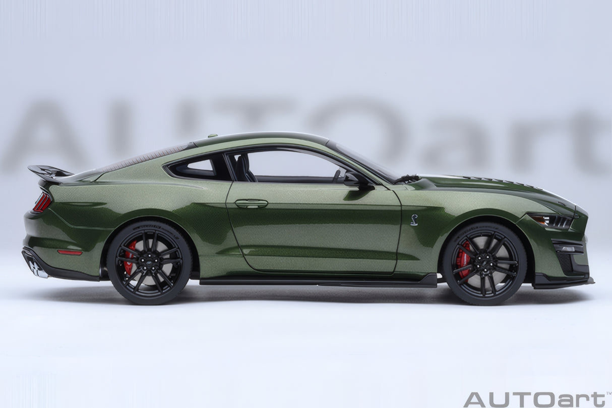 AUTOart 1:18 Ford Mustang Shelby GT500, Eruption Green (73097)