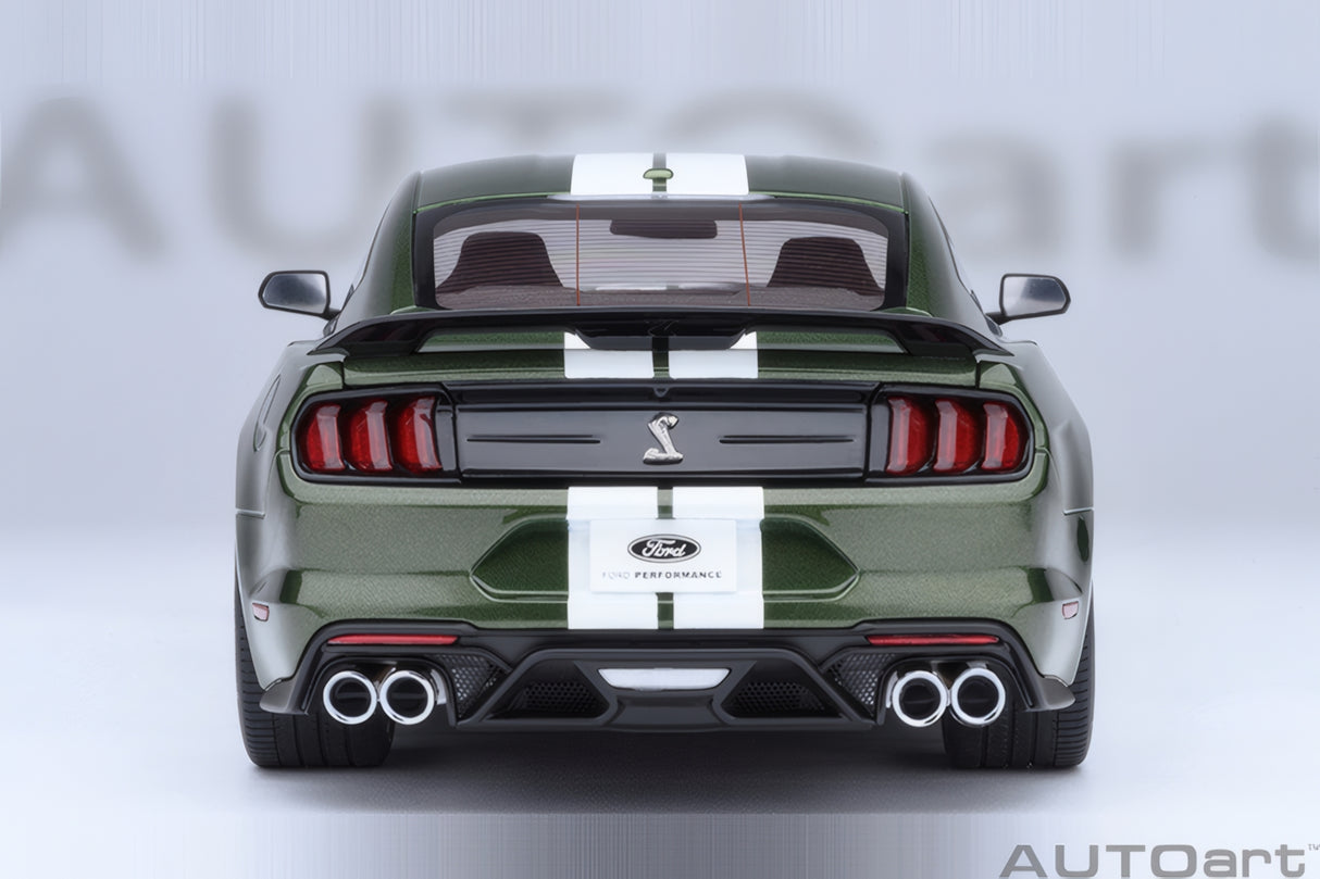 AUTOart 1:18 Ford Mustang Shelby GT500, Eruption Green (73097)