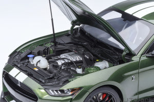AUTOart 1:18 Ford Mustang Shelby GT500, Eruption Green (73097)