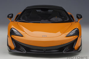 AUTOart 1:18 McLaren 600LT, Myan Orange (76084)