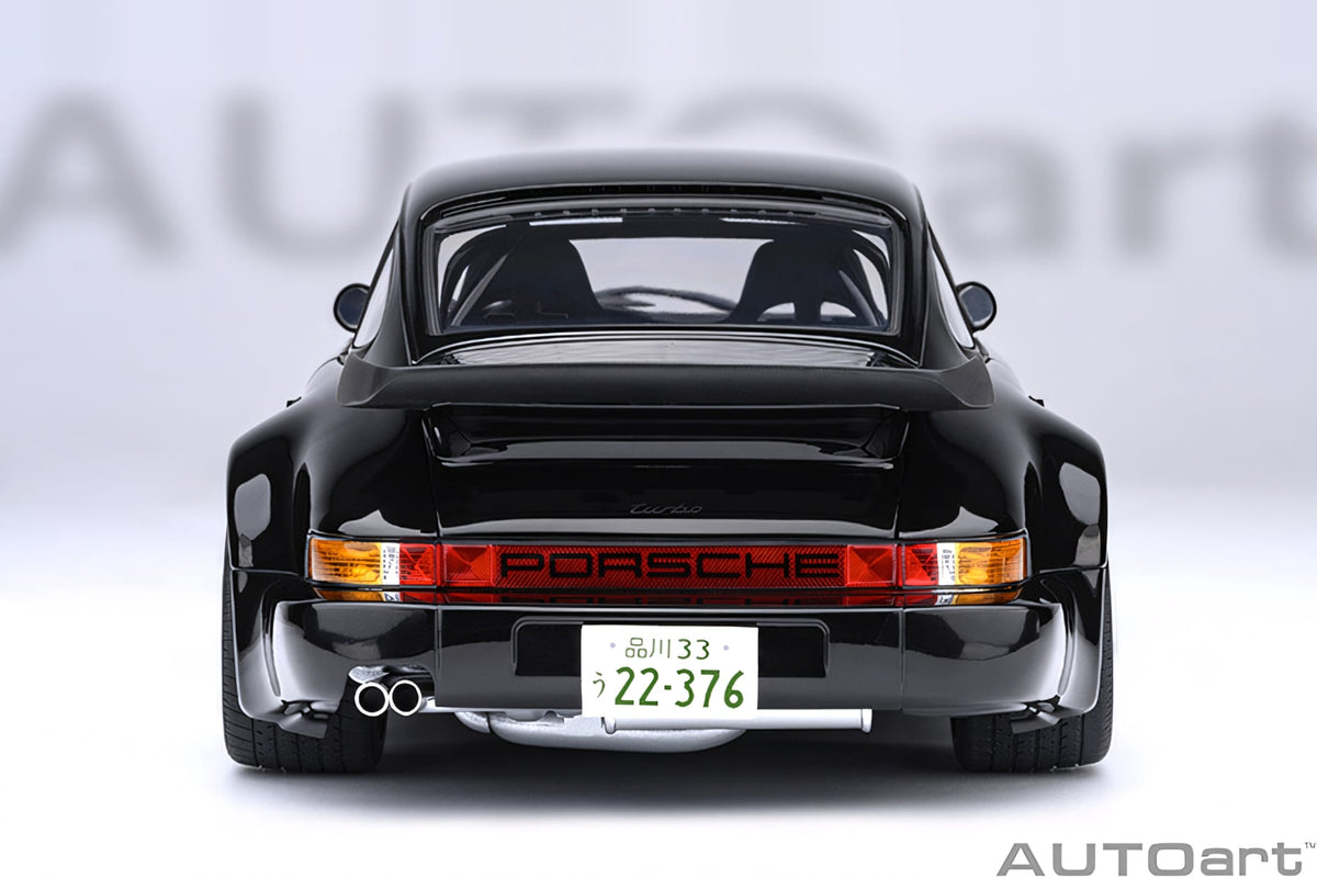 AUTOart 1:18 Porsche 911 (930) Turbo Wangan Midnight "Blackbird", Comic #1 Version (78158)