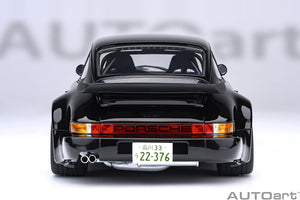 AUTOart 1:18 Porsche 911 (930) Turbo Wangan Midnight "Blackbird", Comic #1 Version (78158)