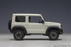 AUTOart 1:18 Suzuki Jimny (JB74), Pure White Metallic (78511)