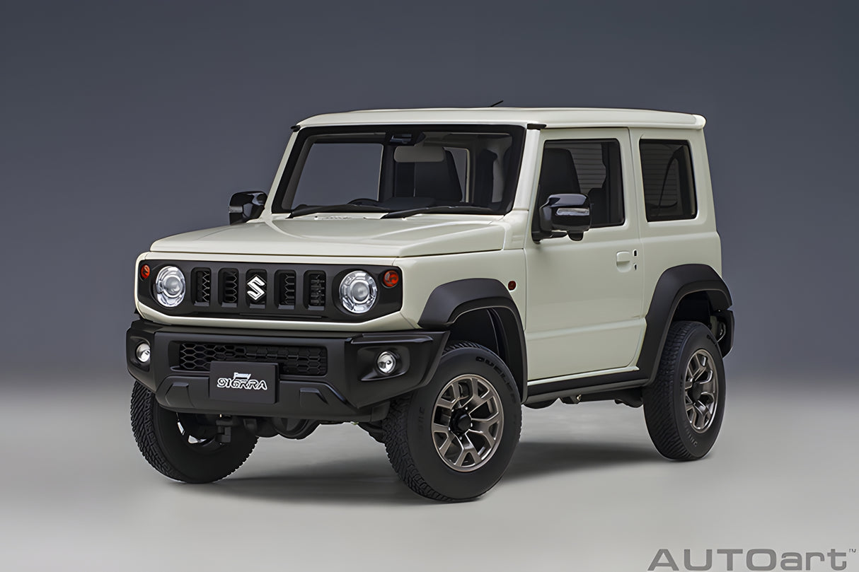 AUTOart 1:18 Suzuki Jimny (JB74), Pure White Metallic (78511)