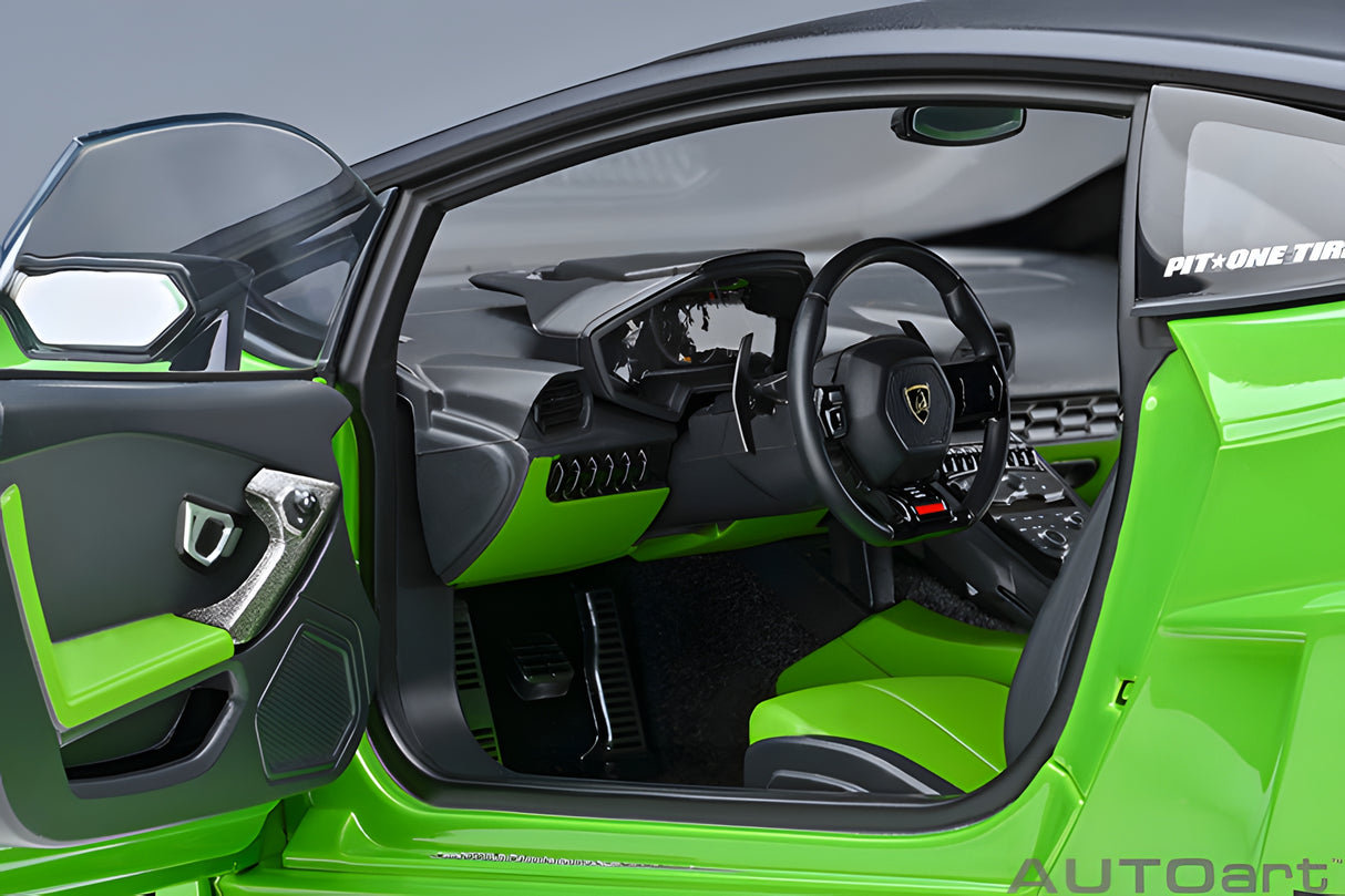 AUTOart 1:18 Liberty Walk LB Silhouette Works Huracan GT, Pearl Green (79128)