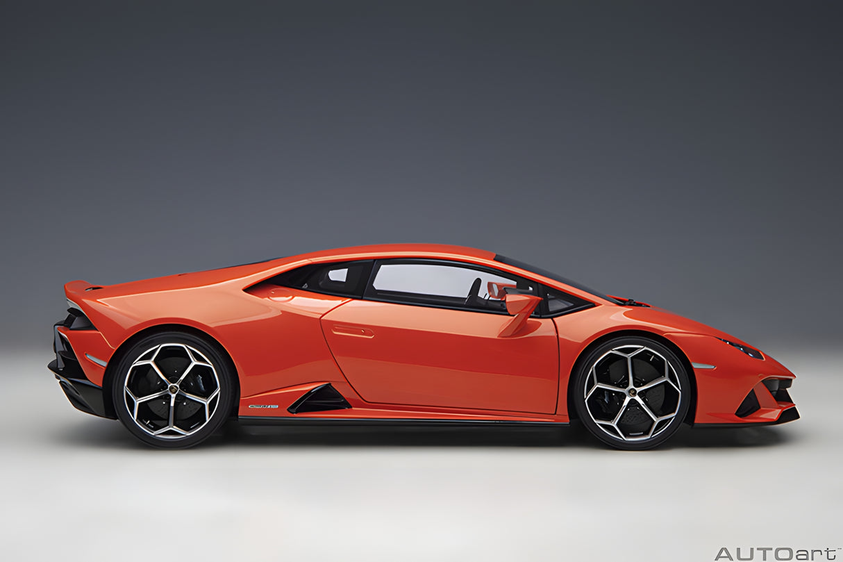 AUTOart 1:18 Lamborghini Huracan EVO, Arancio Xanto (79214)