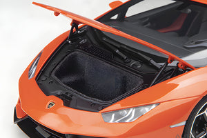 AUTOart 1:18 Lamborghini Huracan EVO, Arancio Xanto (79214)