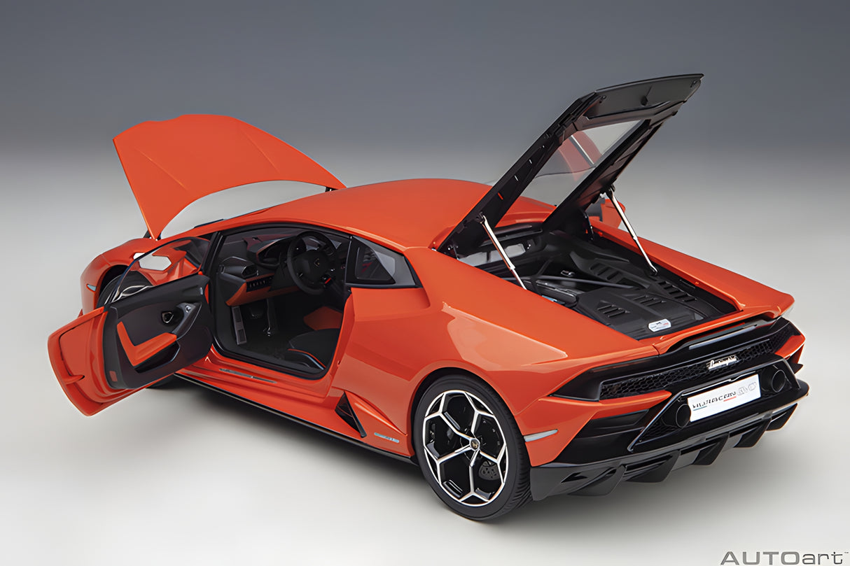 AUTOart 1:18 Lamborghini Huracan EVO, Arancio Xanto (79214)