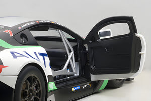 AUTOart 1:18 ASTON MARTIN V12 VANTAGE BATHURST 12HOUR ENDURANCE RACE 2015  A.MACDOWALL/D.O'YOUNG/S.MUCKE #97 (81506)