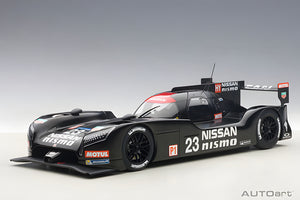 AUTOart 1:18 NISSAN GT-R LM NISMO 2015 TEST CAR (81577)