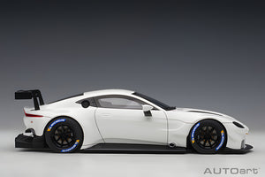 AUTOart 1:18 Aston Martin Vantage GTE Le Mans Pro 2018, White, Sealed Body (81806)
