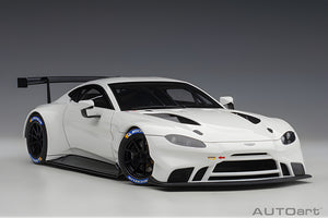 AUTOart 1:18 Aston Martin Vantage GTE Le Mans Pro 2018, White, Sealed Body (81806)