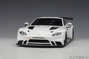 AUTOart 1:18 Aston Martin Vantage GTE Le Mans Pro 2018, White, Sealed Body (81806)