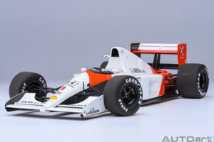AUTOart 1:18 McLaren Honda MP 4/6 Japanese GP 1991 A. Senna #1 (89150)
