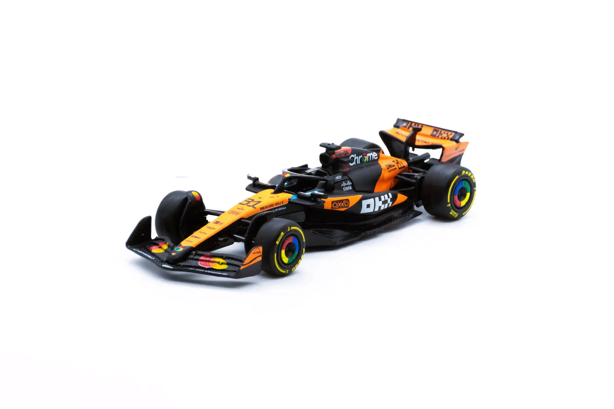 BBURAGO McLaren 1/64 F1 MCL39 #81 Oscar Piastri 2025 (18-58001-P)
