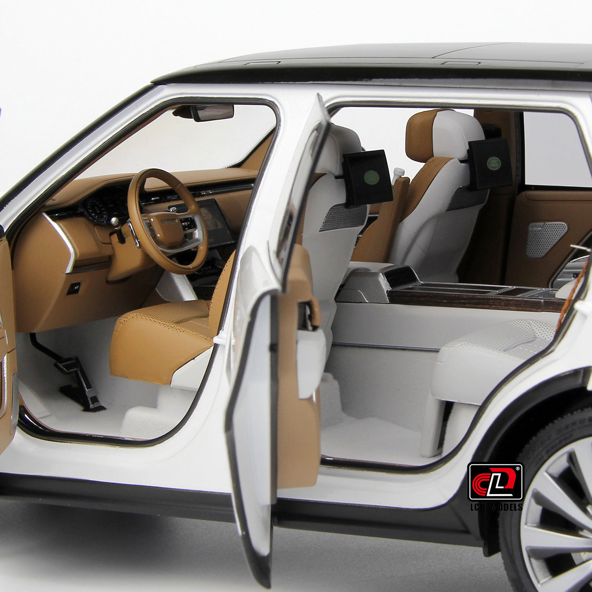 LCD MODELS 1:18 Land Rover Range Rover SV SERENITY 2022 White With Black Roof (LCD18017-BW)