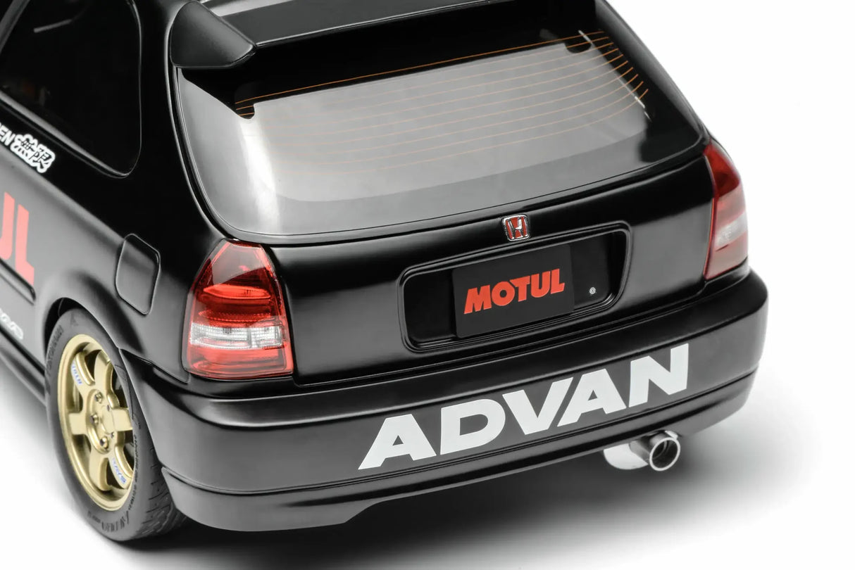 MOTORHELIX 1:18 Honda Civic TYPE R (EK9) No Good Racing Motul (M85010)